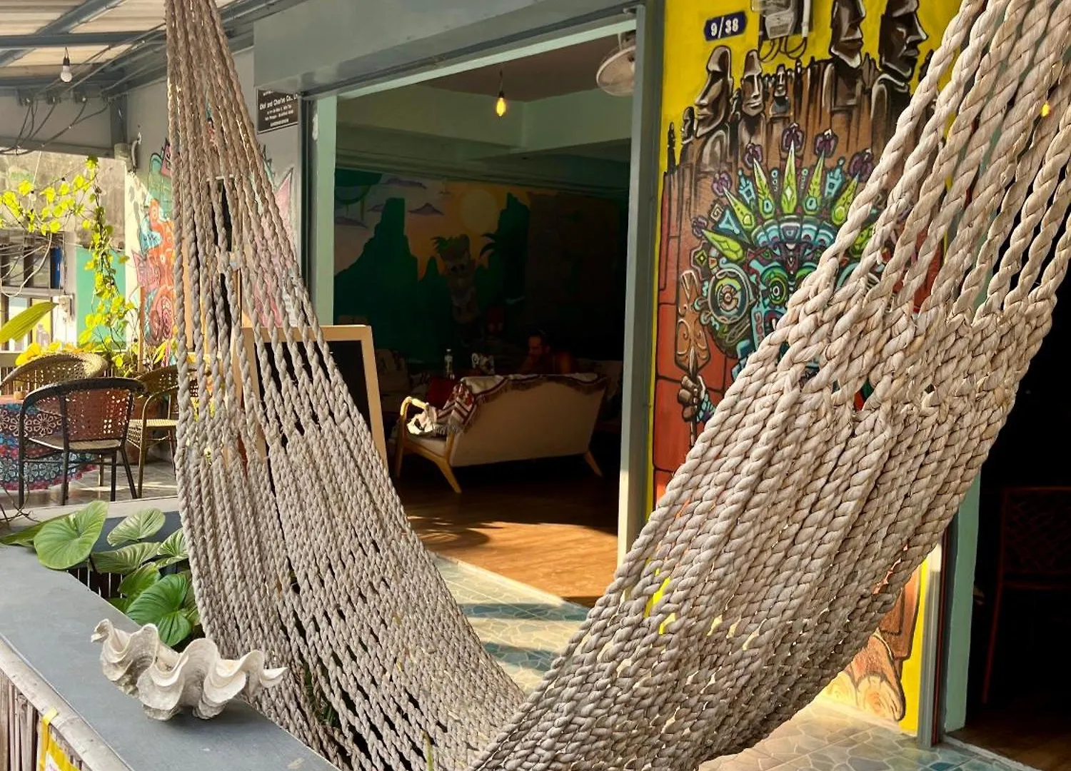 Tiki Tribe Bar & Hostel Ko Tao