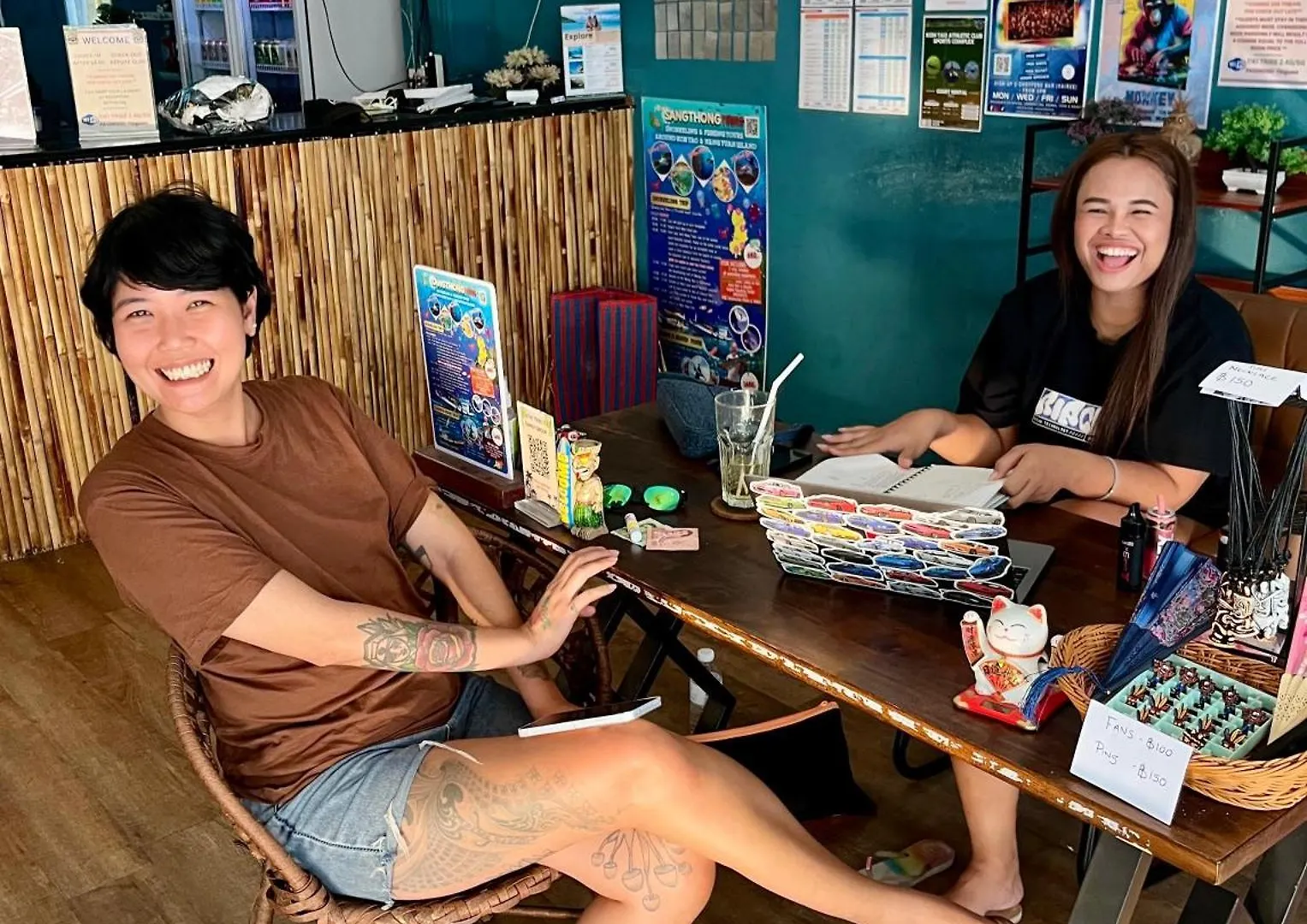 Tiki Tribe Bar & Hostel Ko Tao